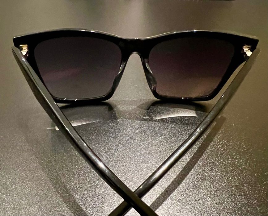 Солнцезащитные очки YSL как новые из Дьюти Фри