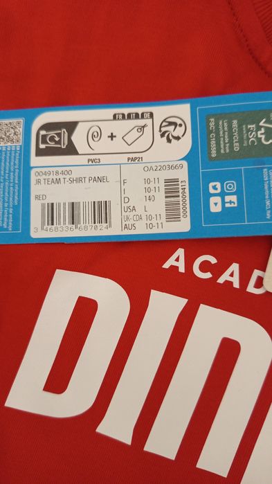 Vând echipament pentru copii original "Dinamo".