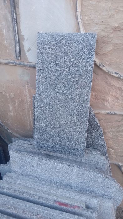 Гранит Коксарой корка, мрамор Брусчатка
