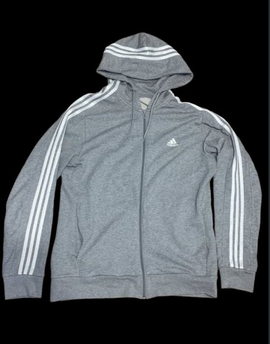 Adidas 3 ленти през качулка