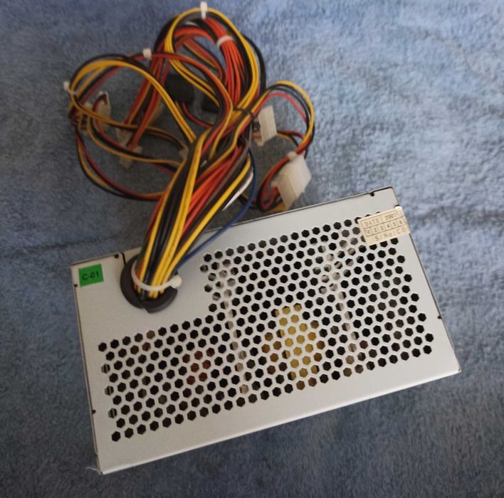 Продам Блок питания, для компьютера, на ПК