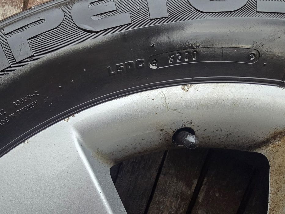 Vand jante 235/60 R18