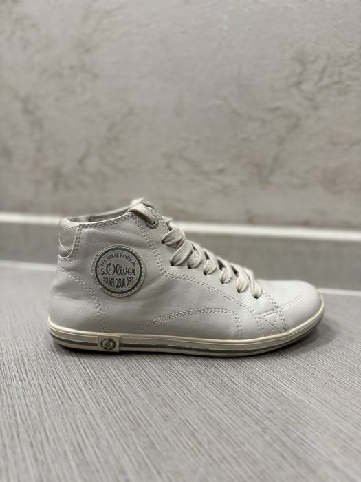 Сникърси ,,S.Oliver’’