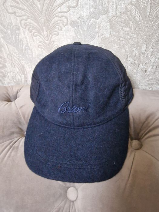 Șapcă Brioni  noua!