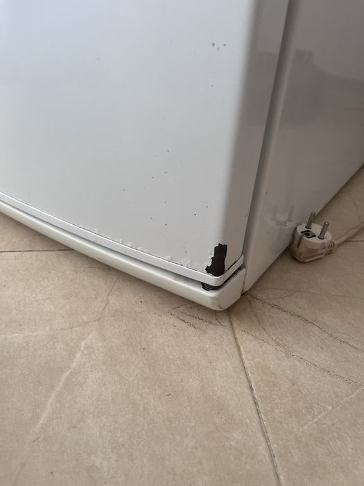 Хладилник AEG Santo OKO 186 см