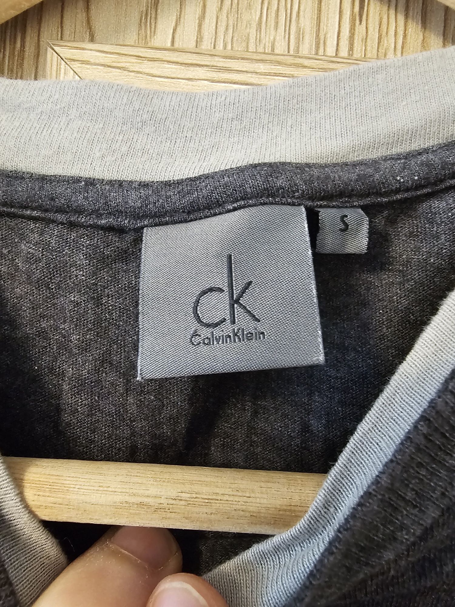 2 tricouri Calvin Klein Originale