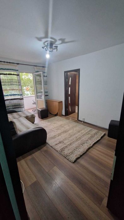 Inchiriez apartament 2 camere-Tomis Nord-termen lung-centrala pe gaz