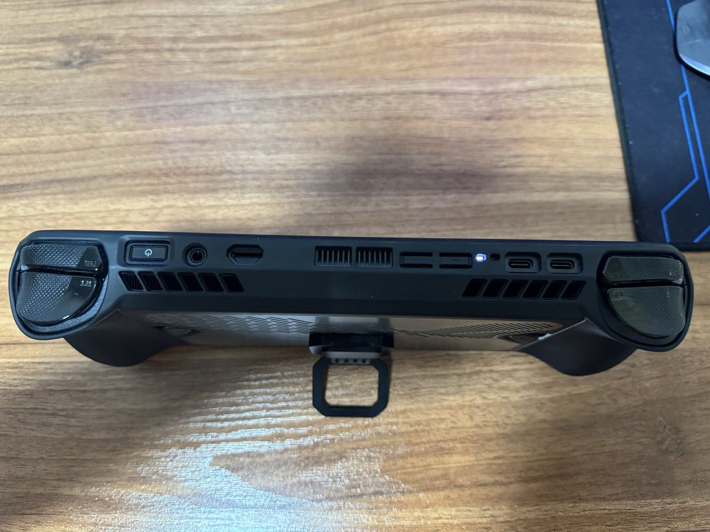 Asus ROG Ally X + чехол + стекло, хорошее состояние