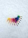 Colier din creioane colorate
