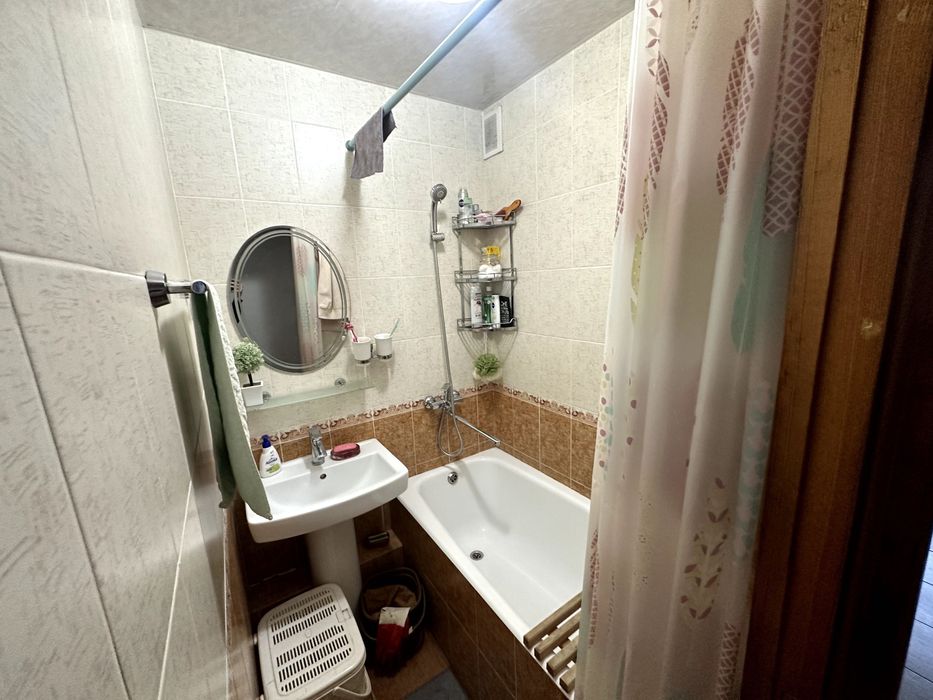 Продается/Sotiladi 3x комнатная квартира  3/4/5 на Каракамыше 2/4