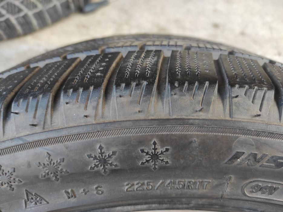 Cauciucuri iarna 225/45/17