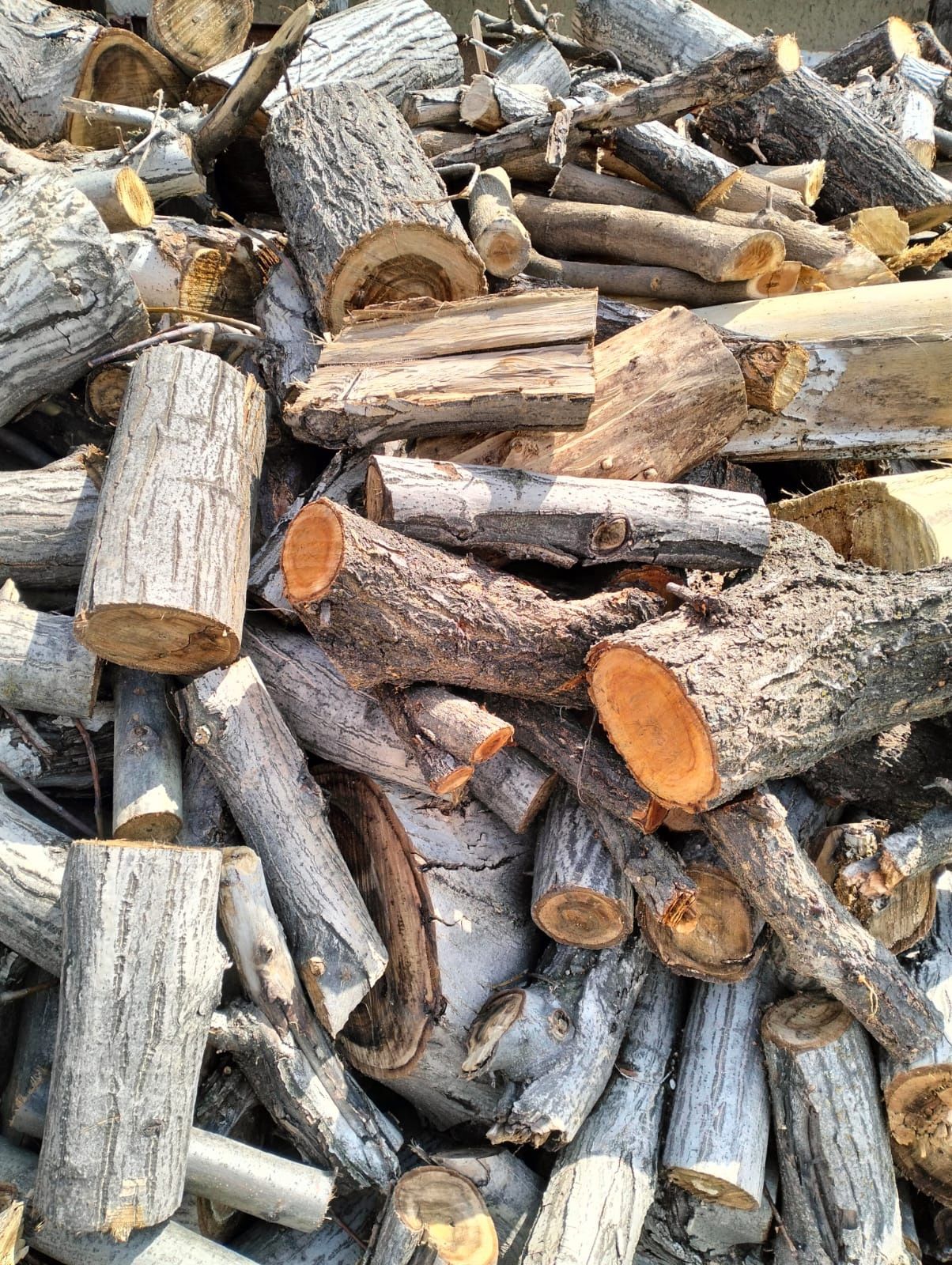 Срочно продам дрова кусковая готовая почти ЗИЛ выйдет