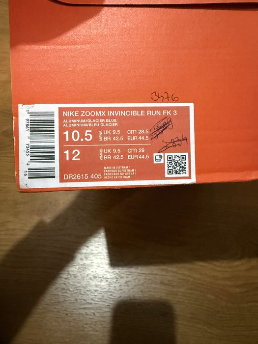 Nike ZoomX Invincible Run 3- Marime-44.5 sau 28.5 cm