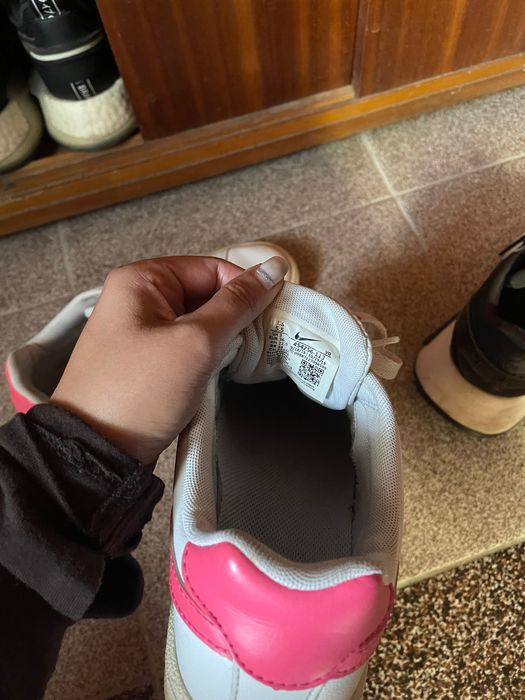 Ниски кецове на Nike