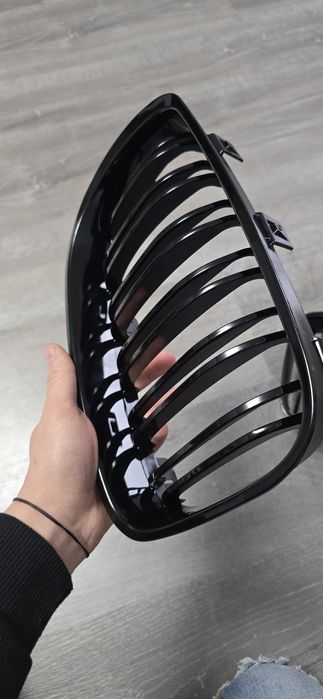Grile duble BMW E81 / E87 2007 - 2011 negru lucios