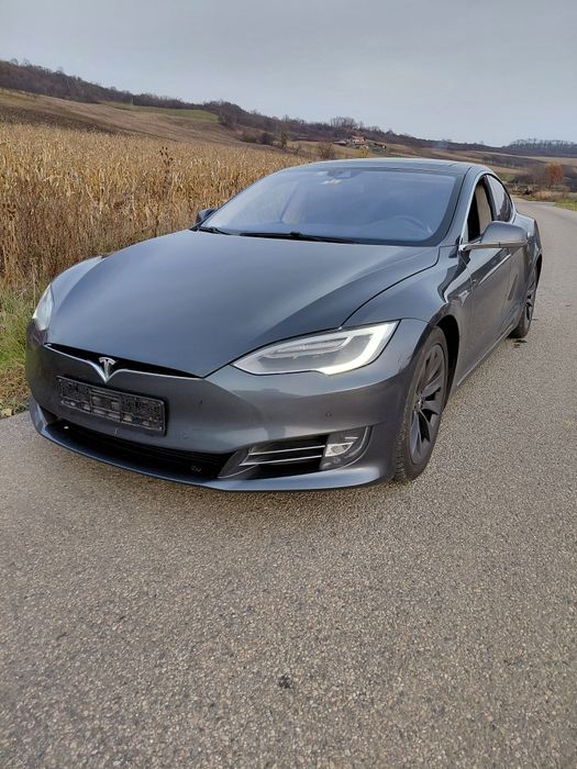 Tesla model S 90 D Facelift ( încărcare gratuită)