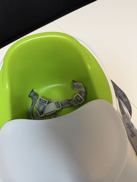 Vand scaun bebelusi pt luat masa