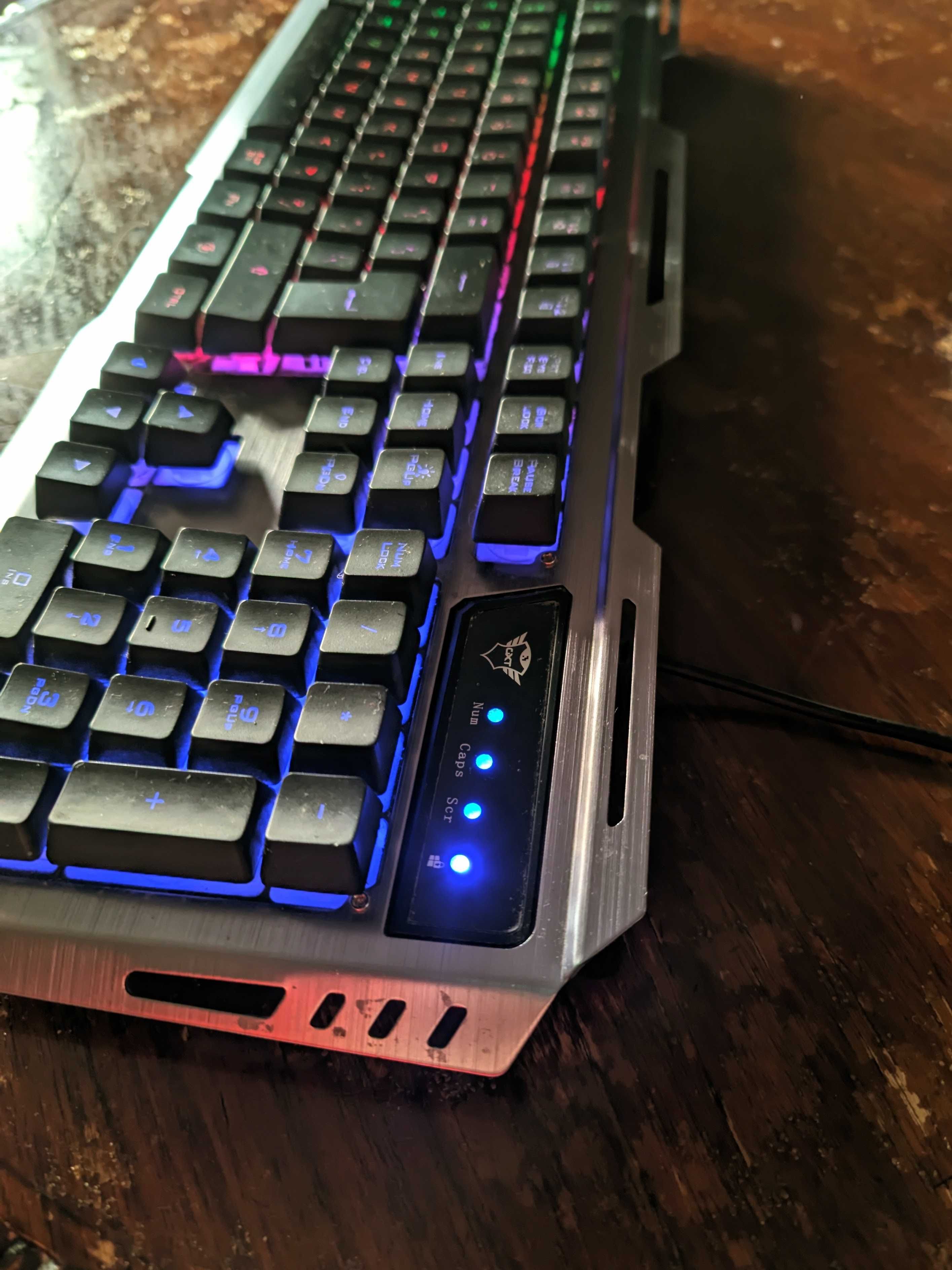 Kit tastatură + mouse Trust GXT 845 Tural