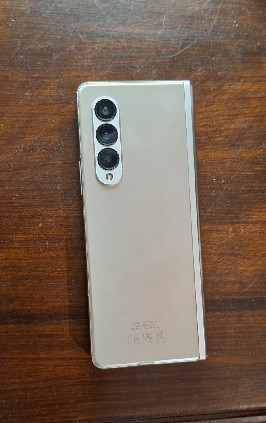 Продавам Samsung Galaxy Z Fold3, 256GB като нов