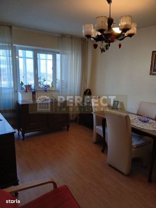 !!ocazie!!! AP.3 camere,2 bai,B-dul Bucuresti etaj 4/9 Pret 78000 euro