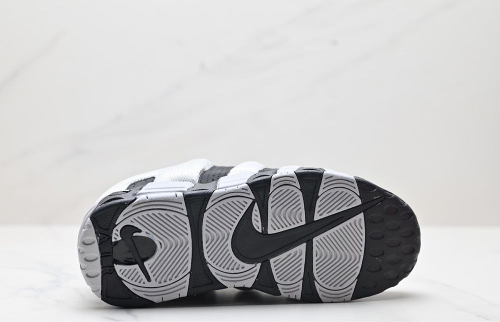 Nike Air Uptempo Black Photon Dust -41