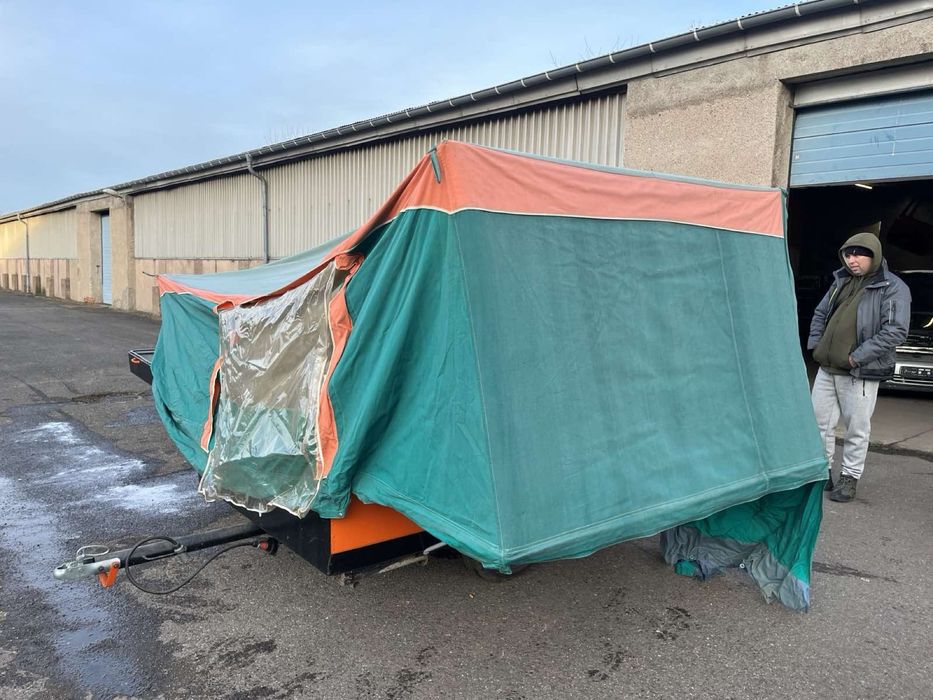 палатка за ремарке