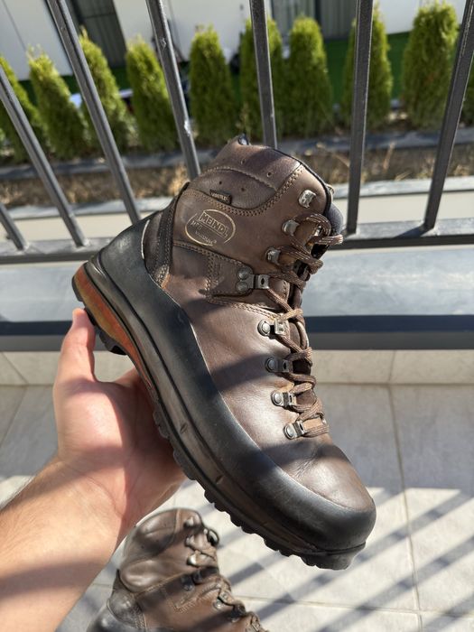 Ghete Meindl MFS VAKUUM MEN GTX Mărime: 44 (se potrivește și la 44.5)