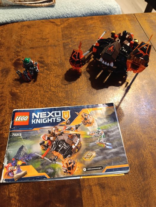 Продавам много Лего сетове