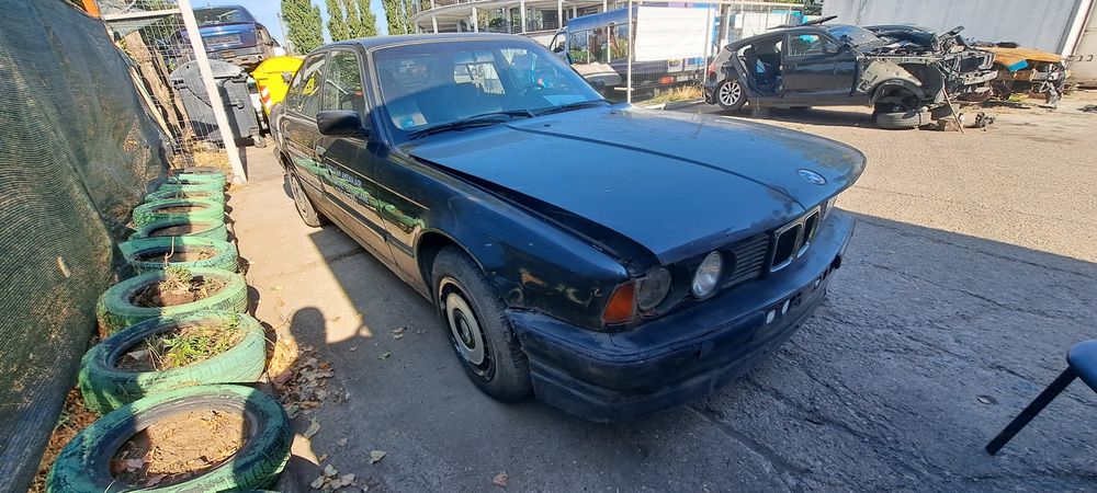 Dezmembrez BMW E34 525 TDS. 1992
