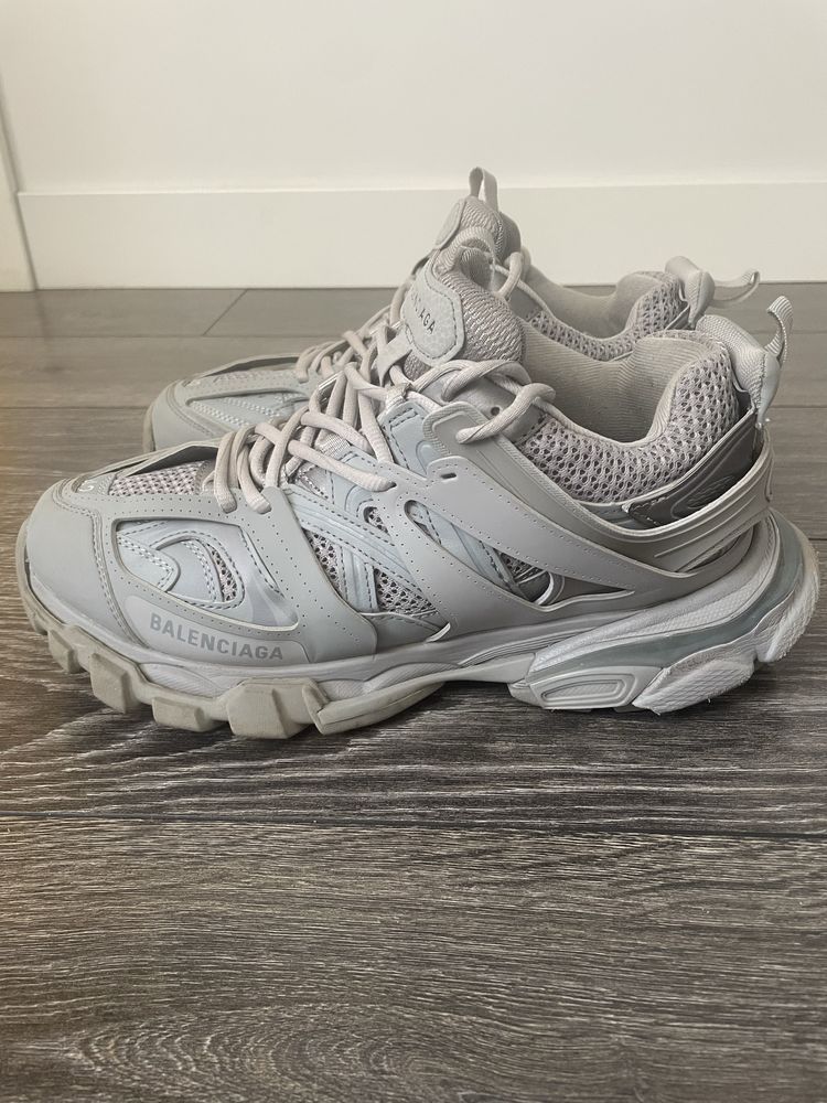 Balenciaga Track