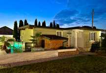 Casuta Apartament 68 mp/Utilitati Incluse/Piscina /Gratar/Parcare