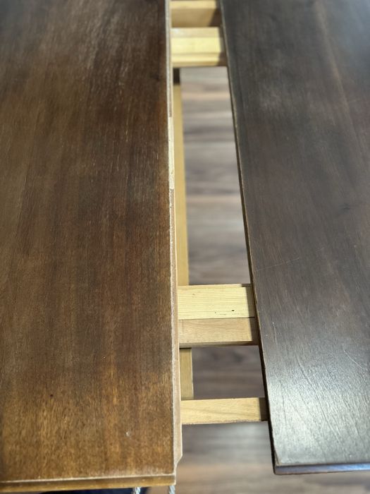 Masa de sufragerie de stejar (LxlxH): 130x90x80 si extins 190x90x80