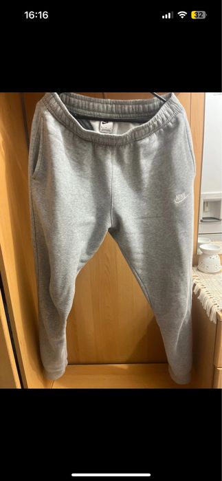 Pantaloni Trening Gri