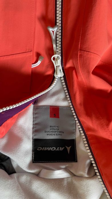 Oригинално дамскo ски яке ATOMIC Treeline 2L Flex като ново!