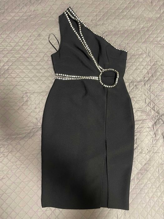 rochie neagra bandage cu pietre