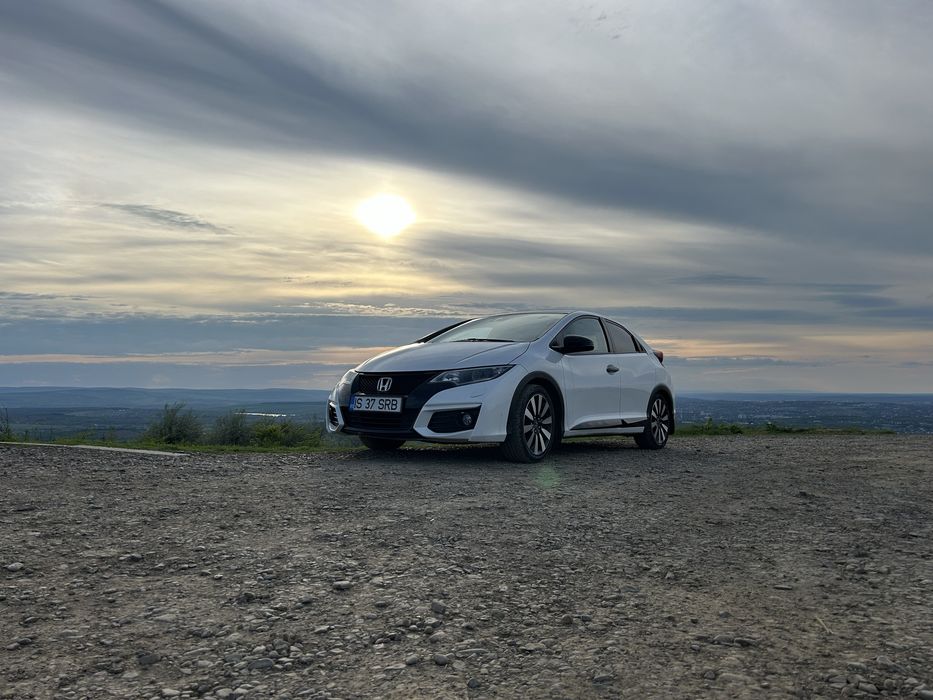 Hoda civic 9 fk2 schimb doar cu suv sau masina de familie