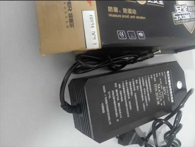 зарядка на АКБ 48v для велосипеда и на самокат