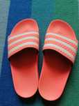 Slapi Adidas originals 37