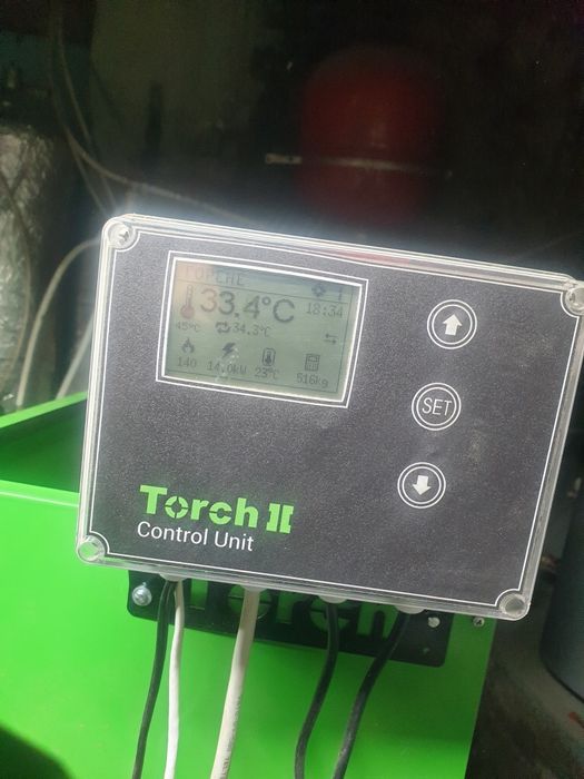Продавам котел на пилети torch 20 kw използван два сезона
