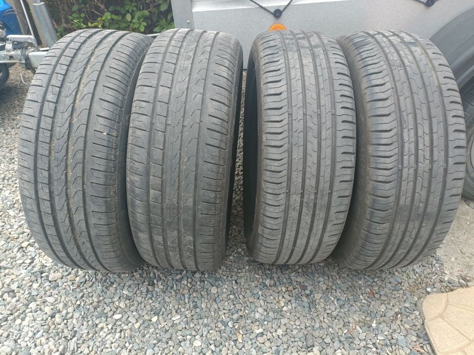 Vând anvelope vara 215 55 R17
