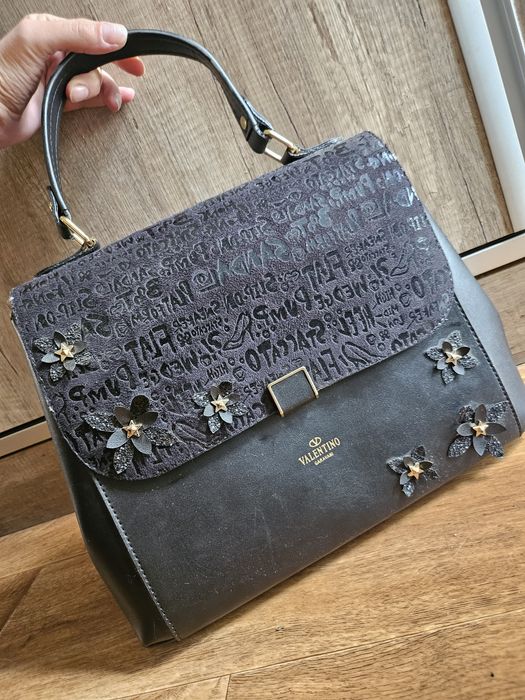 Твърда чанта valentino