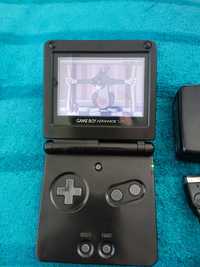 Gameboy Advance negru cu jocul Tom and Jerry Tales și încărcător