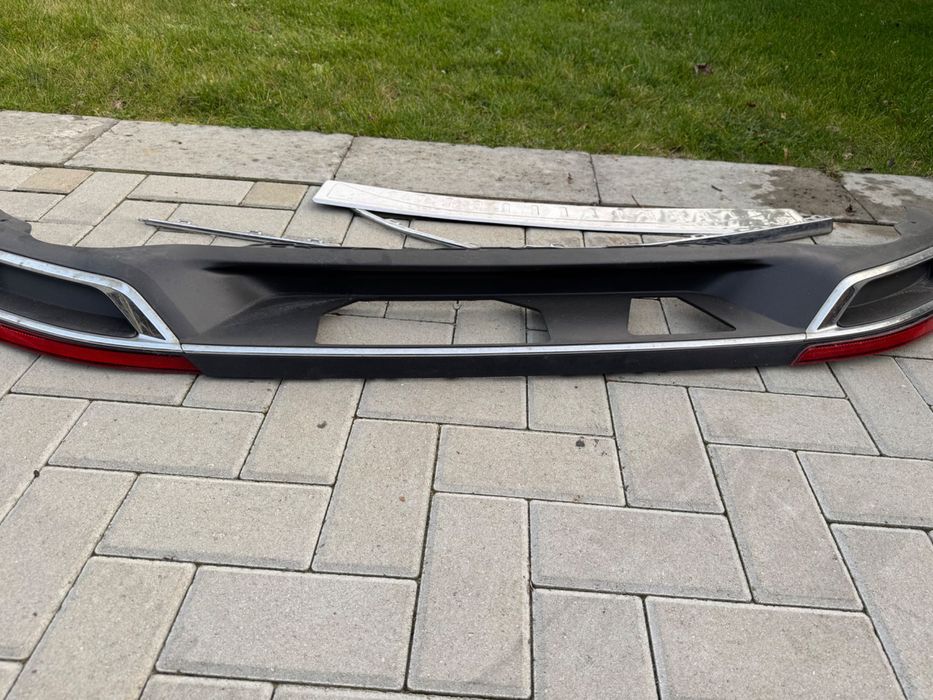 Passat R Line B8 (2021) Заден Дифузьор Passat R Line B8 (2021)