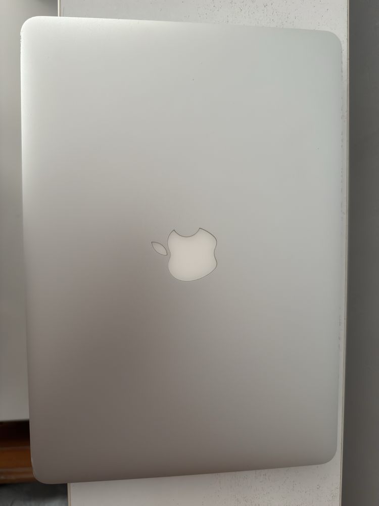 Macbook air 2017/i5/8/128/full