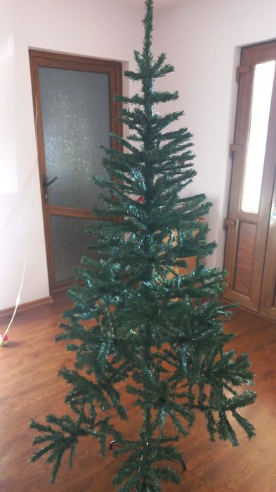 Vând Brad artificial Crăciun 180cm