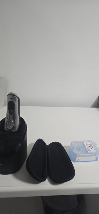 Braun Series 9 Pro 9465cc Silver + Stație de curățare 5425 –stare ft b