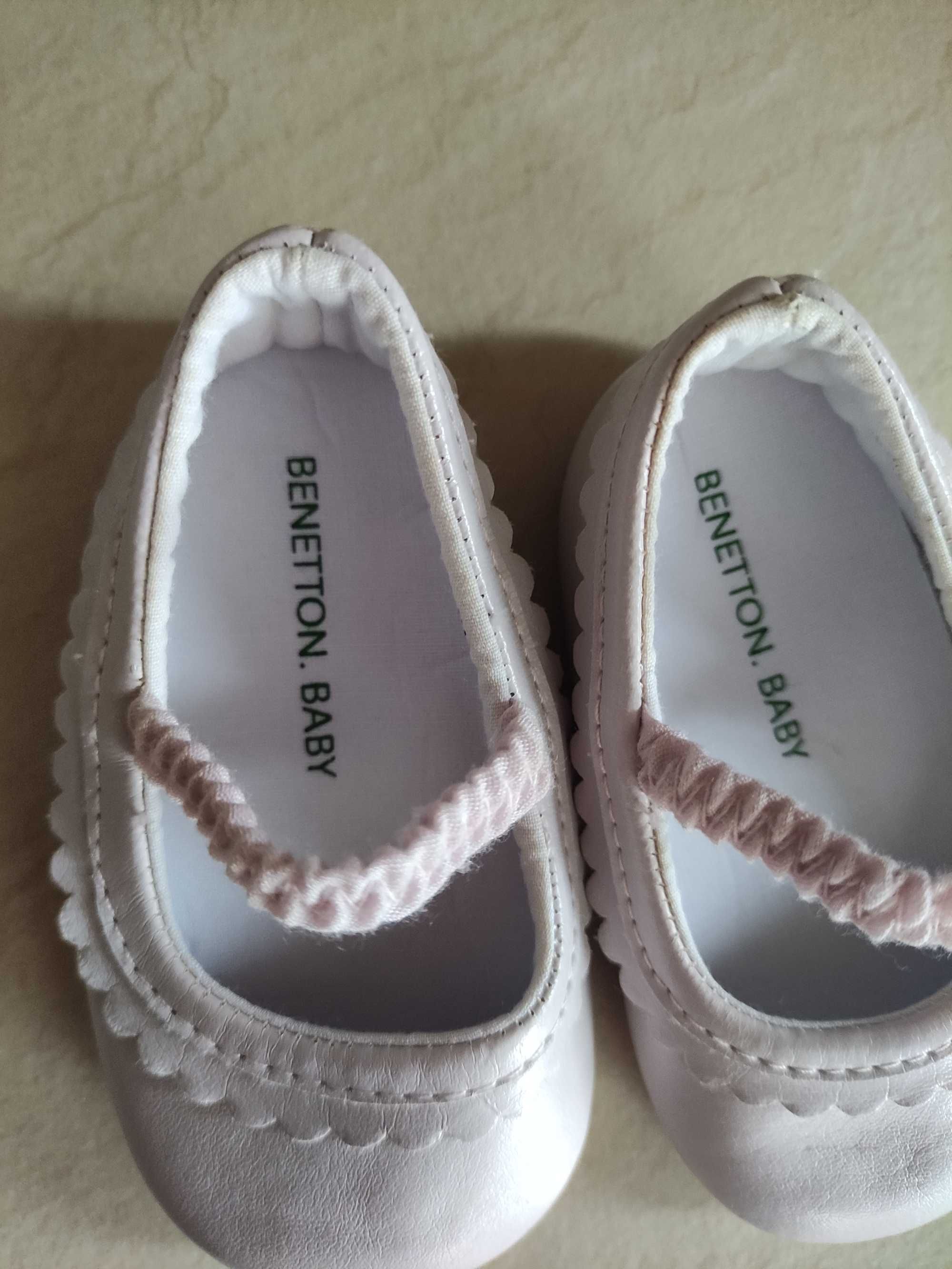 Бебешки обувки на Бенетон