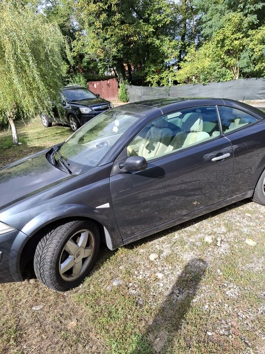 Vând renault megane 2