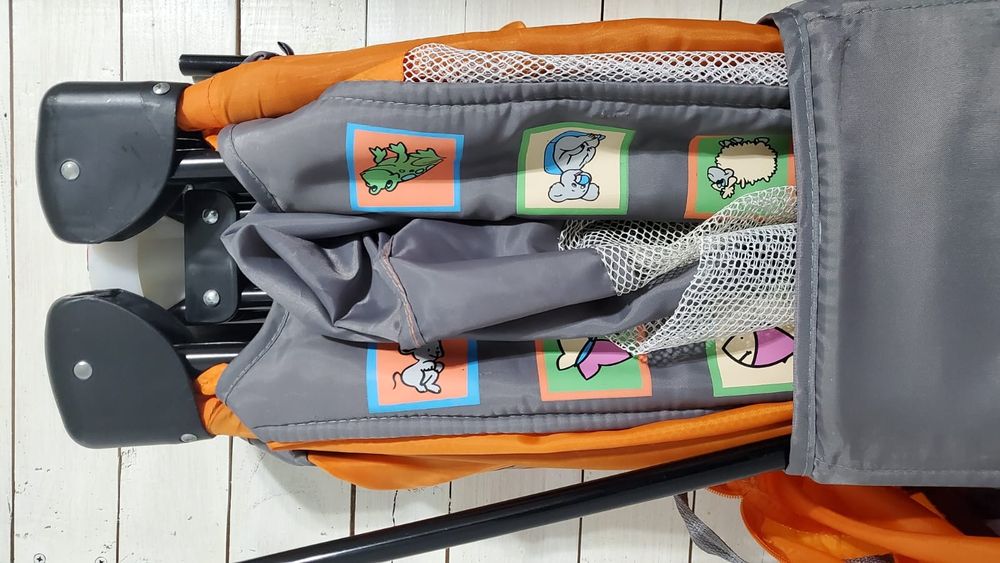 Patut pliabil cu vibratii Caretero Grande Orange+saltea cadou!