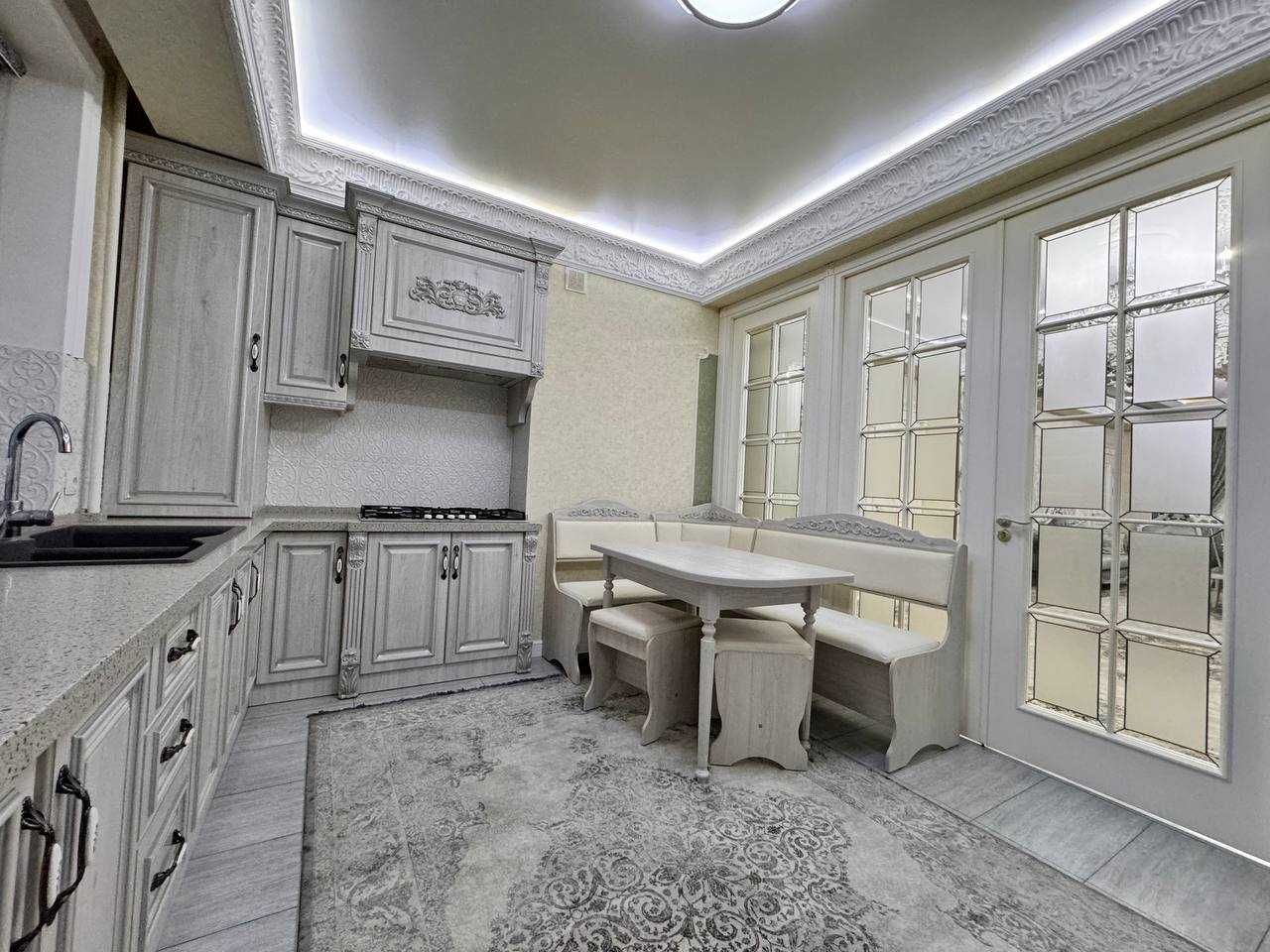 Новосстройка Махтумкули 4х ком 130 кв.м+парковка